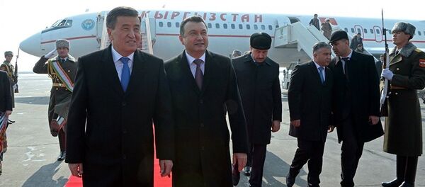 Президент Кыргызстана и премьер министр Таджикистана, архивное фото - Sputnik Тоҷикистон