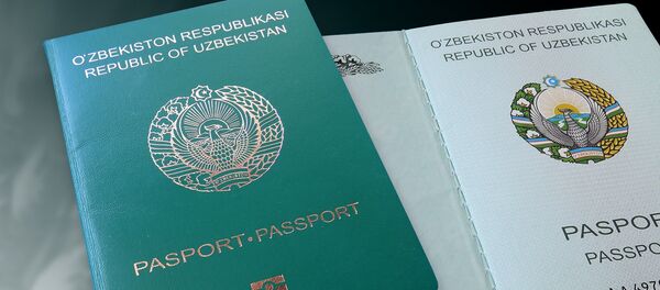 Паспорт гражданина Узбекистана - Sputnik Таджикистан