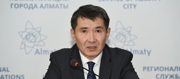 Генеральный директор Республиканского Центра по профилактике и борьбе со СПИД министерства здравоохранения Казахстана Бауыржан Байсеркин, архивное фото Генеральный директор Республиканского Центра по профилактике и борьбе со СПИД министерства здравоохранения Казахстана Бауыржан Байсеркин, архивное фото - Sputnik Таджикистан