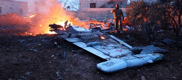 Обломки сбитого СУ-25 российских ВВС в Сирии - Sputnik Таджикистан