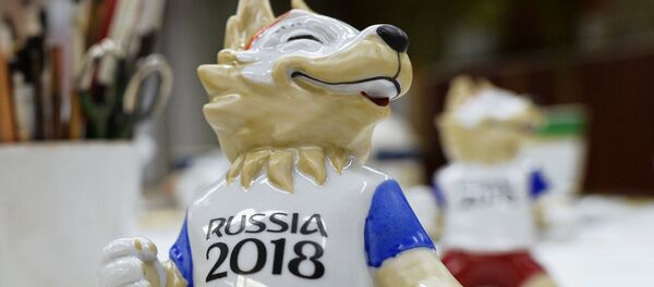 Скульптура волка Забиваки – официального талисмана чемпионата мира по футболу 2018, архивное фото - Sputnik Тоҷикистон