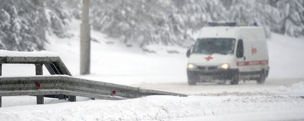 Машина скорой помощи, архивное фото - Sputnik Тоҷикистон