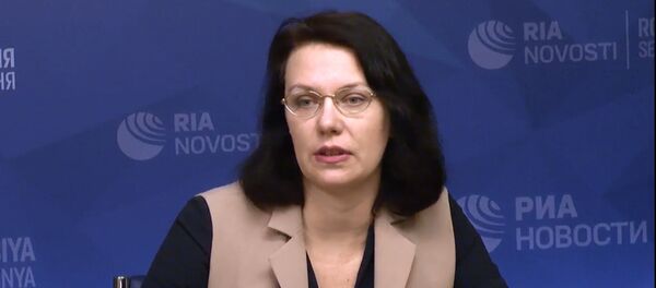 Заведующая кафедрой религиоведения Казанского федерального университета Лариса Астахова Заведующая кафедрой религиоведения Казанского федерального университета Лариса Астахова - Sputnik Таджикистан