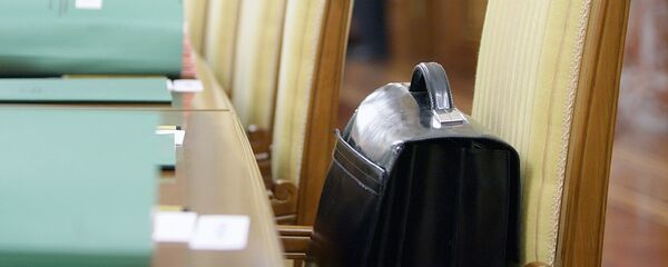 Портфель с документами - Sputnik Таджикистан