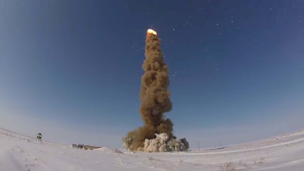 Минобороны РФ испытали новую противоракету в Казахстане - Sputnik Тоҷикистон