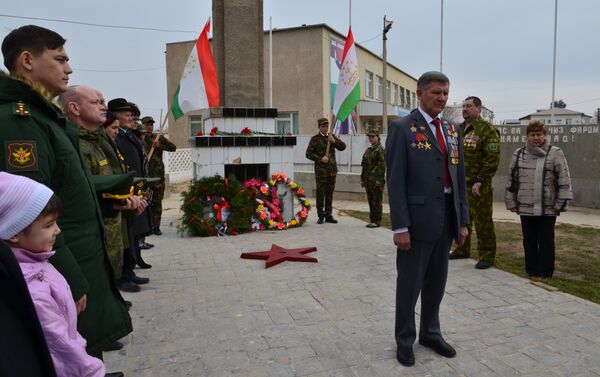 Мероприятие, посвященное 29-й годовщине вывода Советских войск из Афганистана - Sputnik Таджикистан