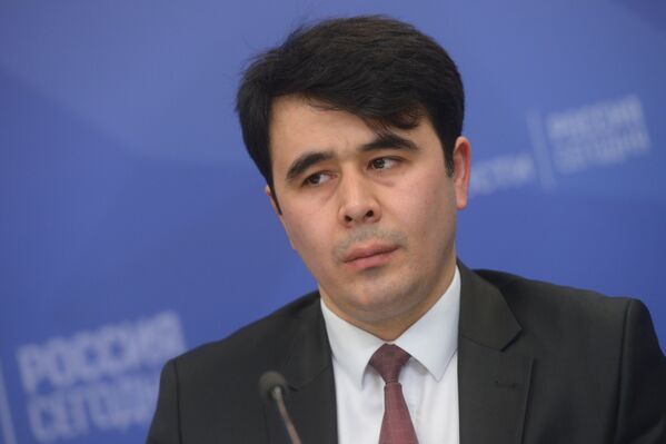 Пресс-секретарь посольства Таджикистана в России Парвиз Наджмидинов - Sputnik Таджикистан