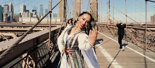 Тара Пандей в Нью-Йорке - Sputnik Тоҷикистон