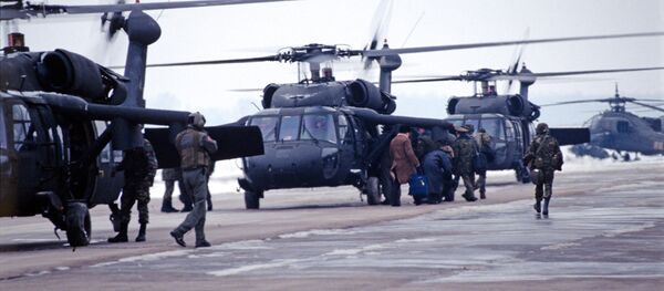 Американская военная база в Тузле. - Sputnik Таджикистан