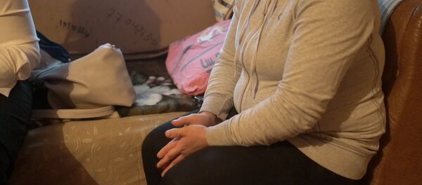 Мигрантка из Таджикистана рассказала, как осталась без документов и жилья с маленьким ребенком на руках - Sputnik Тоҷикистон