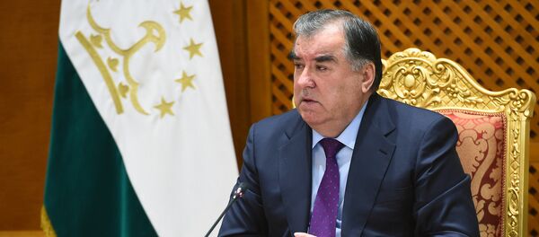 Президент Таджикистана Эмомали Рахмон, архивное фото - Sputnik Тоҷикистон