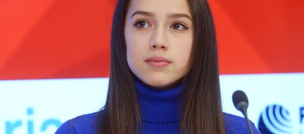 Олимпийская чемпионка, серебряный призер XXIII зимних Олимпийских игр в Пхёнчхане Алина Загитова - Sputnik Таджикистан