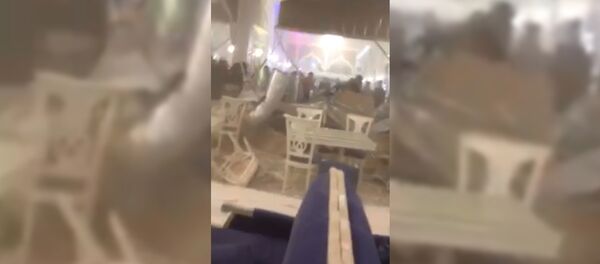 На посетителей кафе в Ташкенте обрушилась крыша, есть пострадавшие - Sputnik Таджикистан