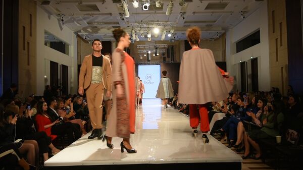В Душанбе открылась Неделя высокой моды Tajikistan Fashion Week - Sputnik Таджикистан