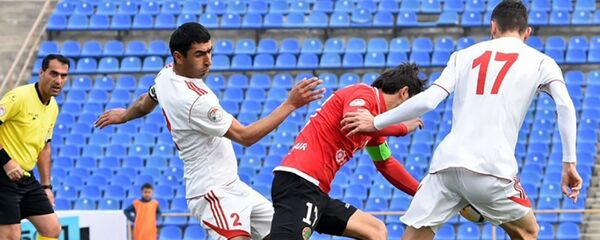 Таджикские футболисты, архивное фото - Sputnik Тоҷикистон