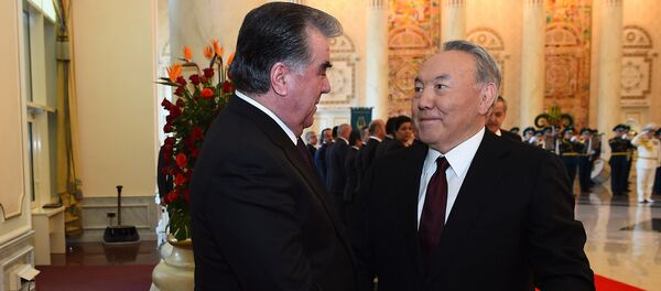 Визит Эмомали Рахмона в Астану на переговоры с президентом Казахстана Нурсултаном Назарбаевым - Sputnik Тоҷикистон
