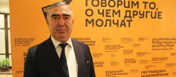 Асозода Хайрулло - Член Комитета Маджлиси намояндагон Маджлиси Оли Республики Таджикистан по энергетике, промышленности, строительству и коммуникациям Асозода Хайрулло - Член Комитета Маджлиси намояндагон Маджлиси Оли Республики Таджикистан по энергетике, промышленности, строительству и коммуникациям - Sputnik Таджикистан