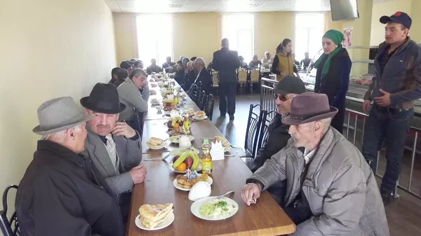 Милиционеры ГБАО празднуют Навруз
