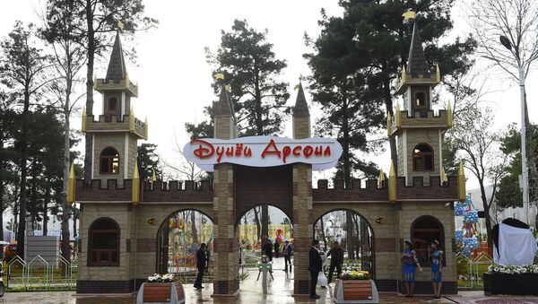 Культурно-развлекательный комплекс Дунёи афсона (Мир сказок) в Душанбе - Sputnik Таджикистан