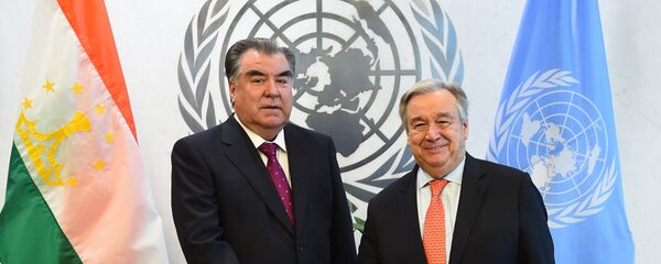 Эмомали Рахмон и Антониу Гутерриш, архивное фото - Sputnik Таджикистан