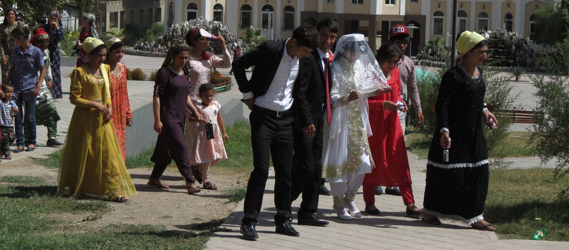 Свадебная церемония в Таджикистане, архивное фото - Sputnik Тоҷикистон, 1920, 24.07.2020
