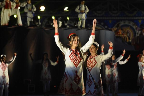 Празднование Навруза в Наврузгохе, архивное фото - Sputnik Таджикистан