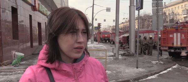 Очевидцы пожара в ТЦ в Кемерове рассказывают о произошедшем - Sputnik Таджикистан