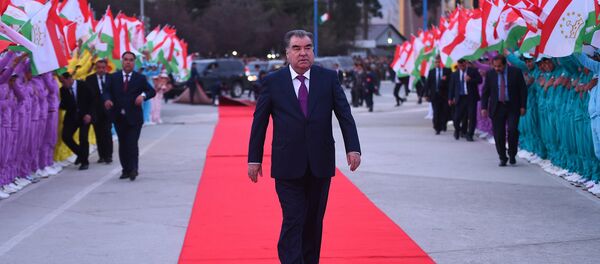 Эмомалӣ Раҳмон дар Панҷиканд - Sputnik Тоҷикистон