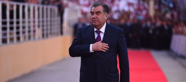 Президент Республики Таджикистан Эмомали Рахмон Президент Республики Таджикистан Эмомали Рахмон - Sputnik Таджикистан