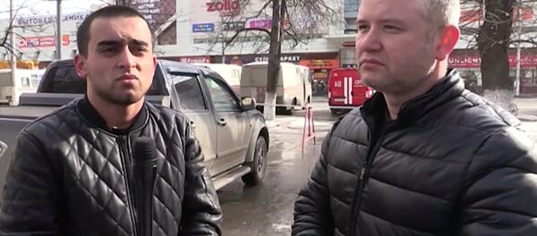 Работники торгового центра Махмуд Ходжаев и Фарзон Салимов рассказали, как спасали людей в Кемерове Работники торгового центра Махмуд Ходжаев и Фарзон Салимов рассказали, как спасали людей в Кемерове - Sputnik Таджикистан