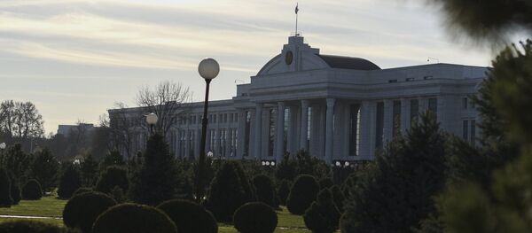 Здание Сената Олий Мажлиса Республики Узбекистан в Ташкенте, архивное фото Здание Сената Олий Мажлиса Республики Узбекистан в Ташкенте, архивное фото - Sputnik Таджикистан