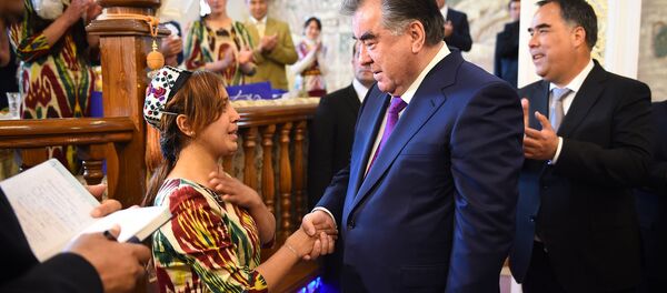 Эмомали Рахмон посетил согдийскую область - Sputnik Таджикистан