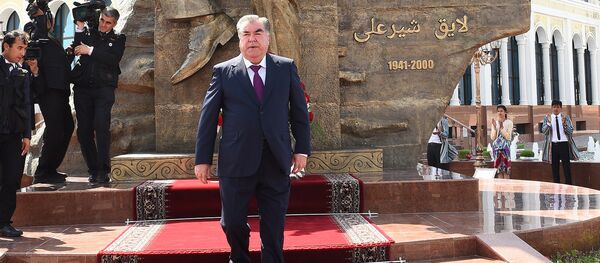 Эмомали Рахмон посетил согдийскую область - Sputnik Тоҷикистон