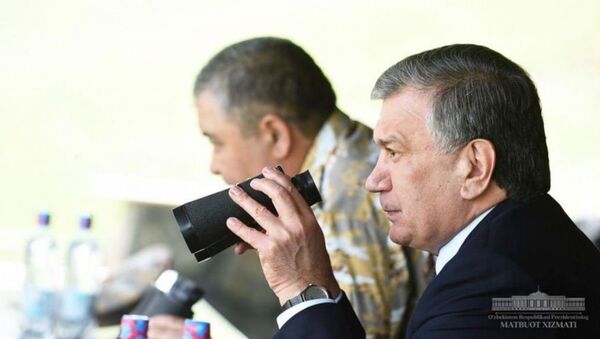 Президент Шавкат Мирзиёев посетил полигон Фориш - Sputnik Таджикистан
