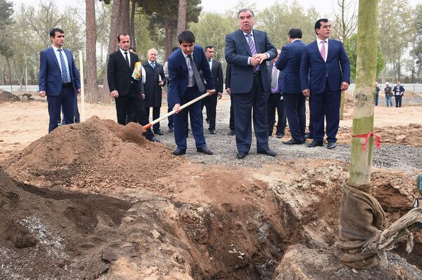 Ҷашнҳои рӯзи 2 феврал дар Тоҷикистон ва ҷаҳон   - Sputnik Тоҷикистон