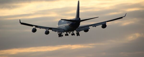 Пассажирский самолет, архивное фото - Sputnik Тоҷикистон