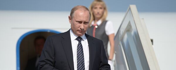 Президент РФ Владимир Путин, архивное фото - Sputnik Тоҷикистон