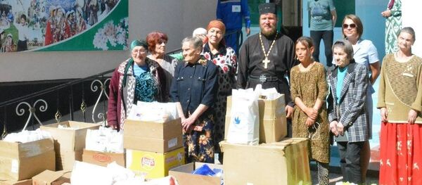 Гуманитарная помощь дому престарелых в Яване - Sputnik Тоҷикистон