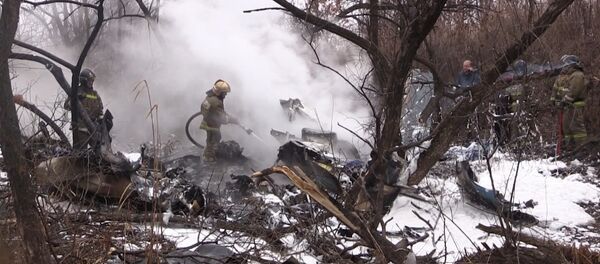Кадры с места крушения вертолета Ми-8 в Хабаровске Кадры с места крушения вертолета Ми-8 в Хабаровске - Sputnik Таджикистан
