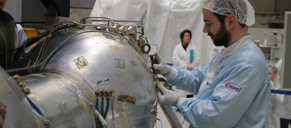 Макет космического аппарата Луна-25 Макет космического аппарата Луна-25 - Sputnik Таджикистан