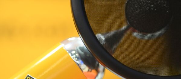 Микрофон в студии радио Sputnik, архивное фото Микрофон в студии радио Sputnik, архивное фото - Sputnik Таджикистан