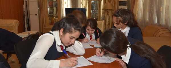 Тотальный диктант в Душанбе - Sputnik Тоҷикистон