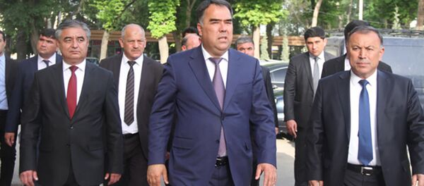 Раджаббой Ахмадзода председатель Согдийской области - Sputnik Таджикистан