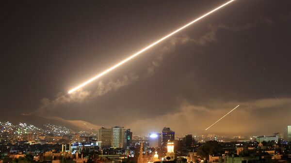 США нанесли ракетный удар по Сирии - Sputnik Тоҷикистон