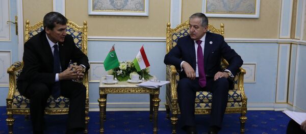 Сироҷиддин Аслов бо ҳамтои туркманаш дар чӣ бора суҳбат кард? - Sputnik Тоҷикистон