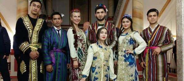 Общество студентов Таджикистана МОСТ, архивное фото Общество студентов Таджикистана МОСТ, архивное фото - Sputnik Тоҷикистон