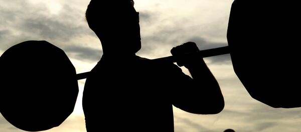 Пауэрлифтинг, архивное фото Пауэрлифтинг, архивное фото - Sputnik Таджикистан