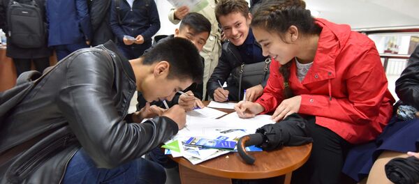 Образовательная выставка университетов Казахстана в Душанбе - Sputnik Таджикистан