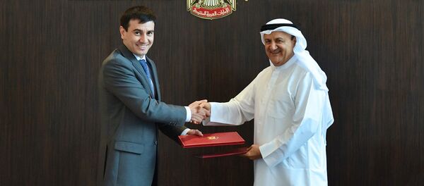 Встреча таджикского посла с министром иностранных дель ОАЭ - Sputnik Тоҷикистон