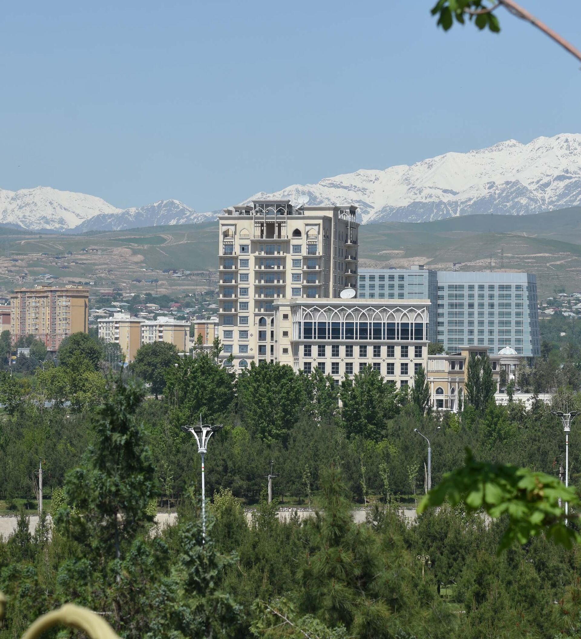 Душанбе столица Таджикистана. Душанбе 2018. Душанбе панорама.
